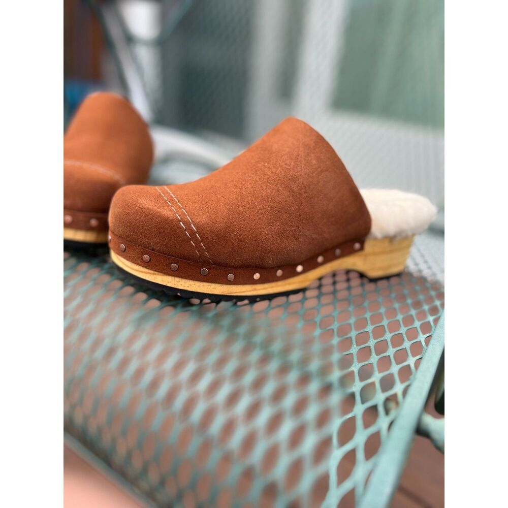 Free People Oak Cozy Clog Mule size 8 Vintage Tan Suede